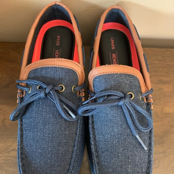 Levi's Other - Levi's shoes loafer